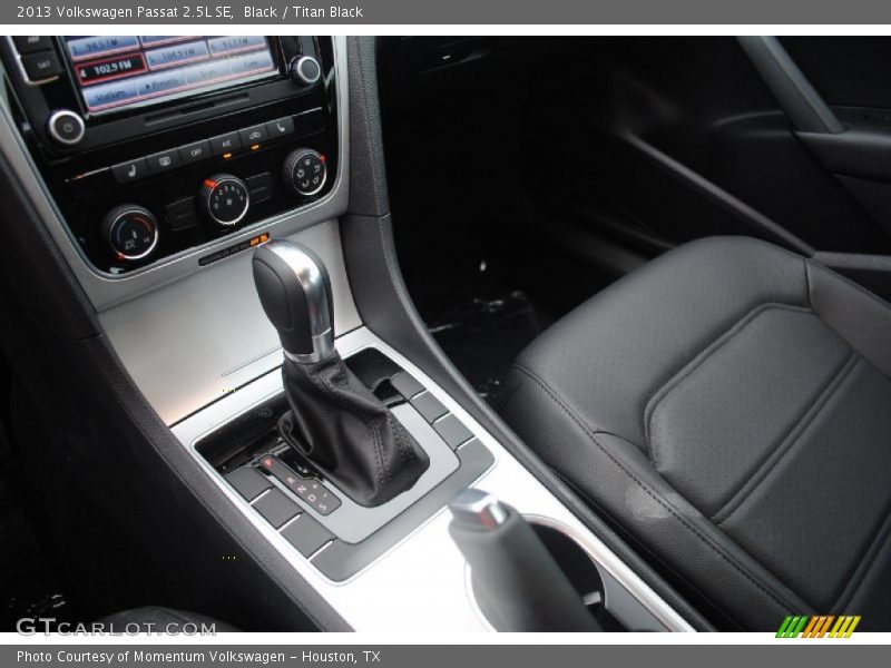 Black / Titan Black 2013 Volkswagen Passat 2.5L SE