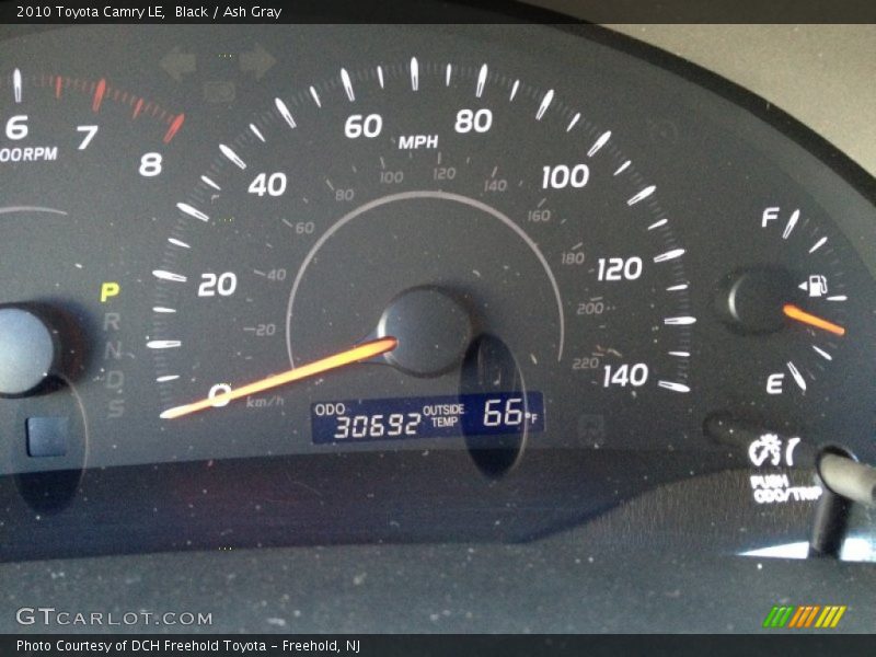 Black / Ash Gray 2010 Toyota Camry LE