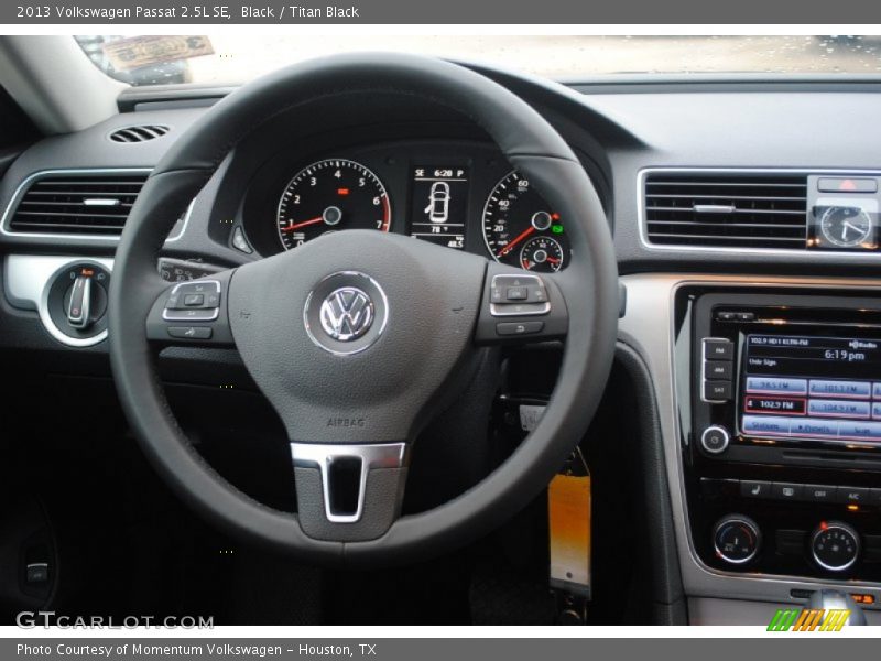 Black / Titan Black 2013 Volkswagen Passat 2.5L SE
