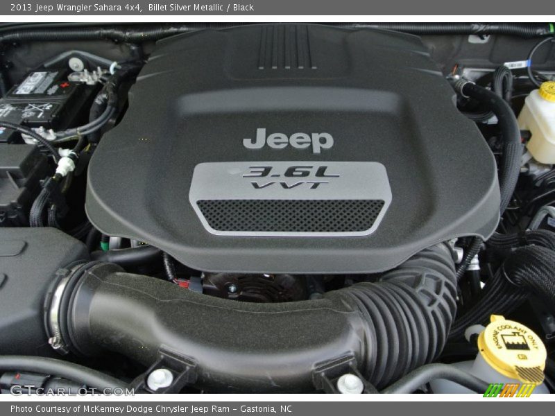 Billet Silver Metallic / Black 2013 Jeep Wrangler Sahara 4x4