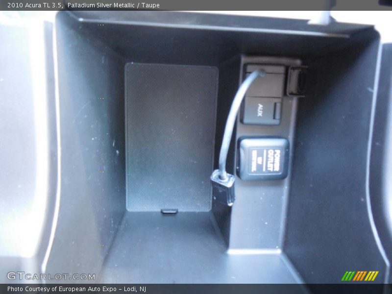 Palladium Silver Metallic / Taupe 2010 Acura TL 3.5