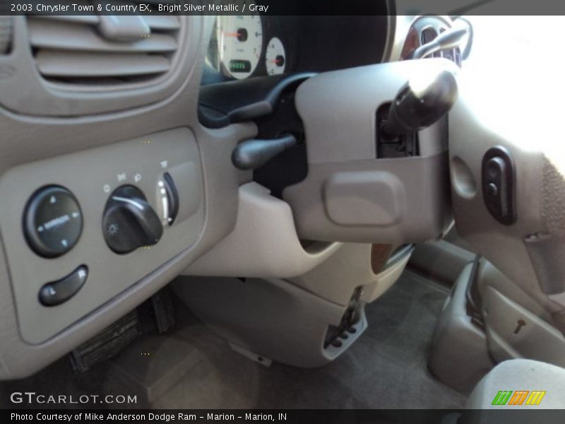 Bright Silver Metallic / Gray 2003 Chrysler Town & Country EX