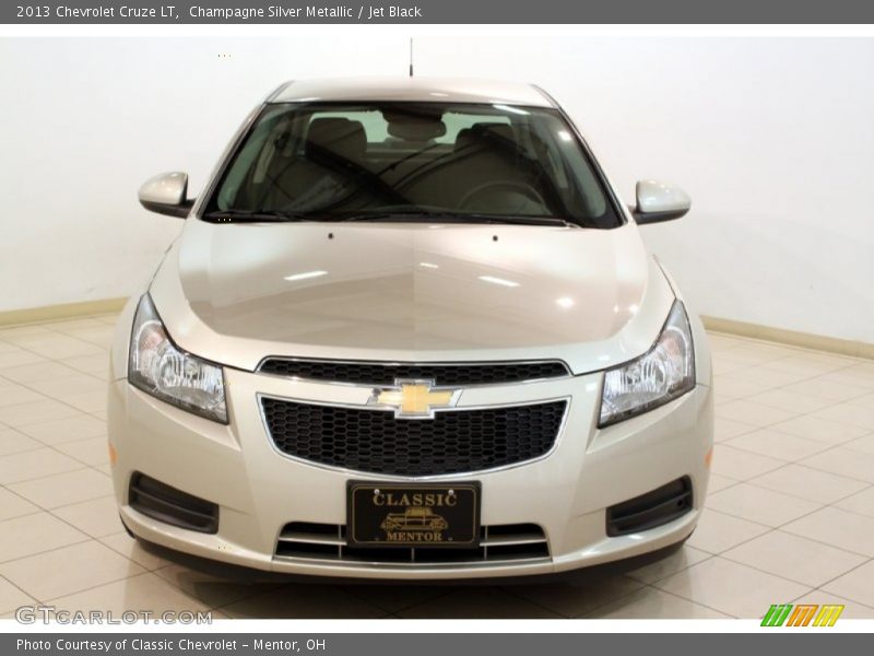 Champagne Silver Metallic / Jet Black 2013 Chevrolet Cruze LT