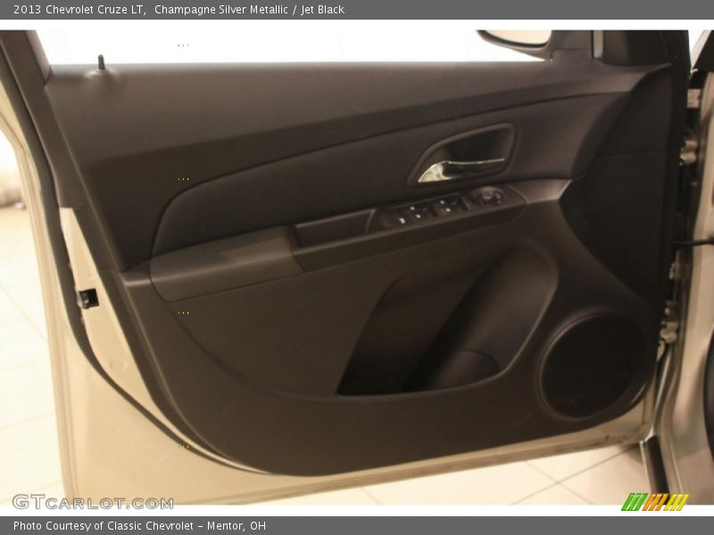 Champagne Silver Metallic / Jet Black 2013 Chevrolet Cruze LT