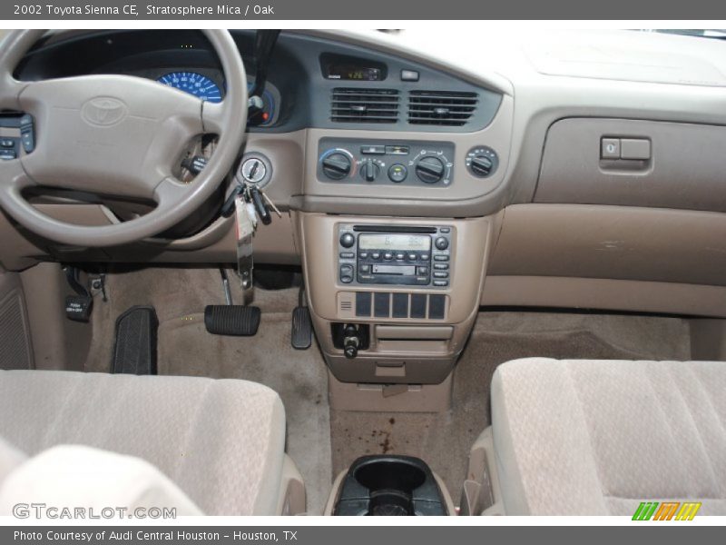 Stratosphere Mica / Oak 2002 Toyota Sienna CE
