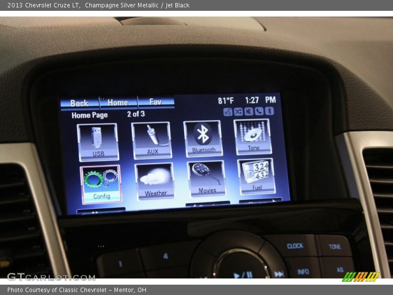 Champagne Silver Metallic / Jet Black 2013 Chevrolet Cruze LT