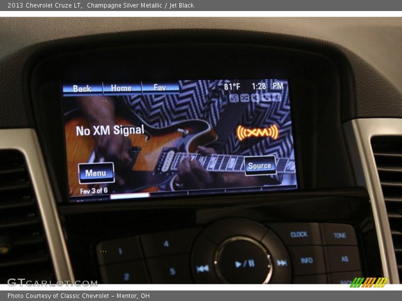 Champagne Silver Metallic / Jet Black 2013 Chevrolet Cruze LT