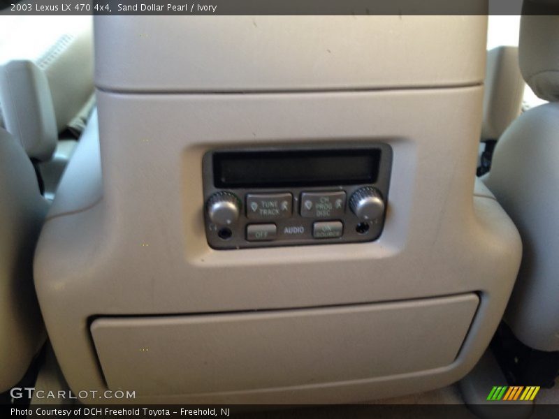 Entertainment System of 2003 LX 470 4x4