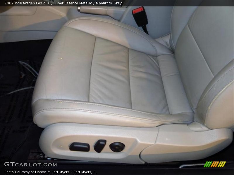 Silver Essence Metallic / Moonrock Grey 2007 Volkswagen Eos 2.0T