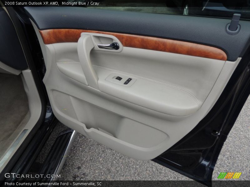 Door Panel of 2008 Outlook XR AWD
