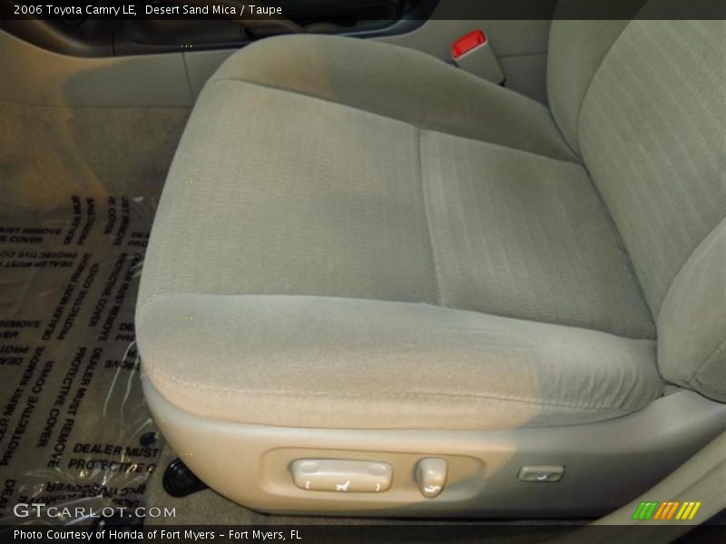 Desert Sand Mica / Taupe 2006 Toyota Camry LE