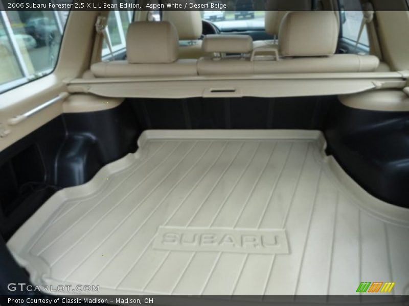 Aspen White / Desert Beige 2006 Subaru Forester 2.5 X L.L.Bean Edition