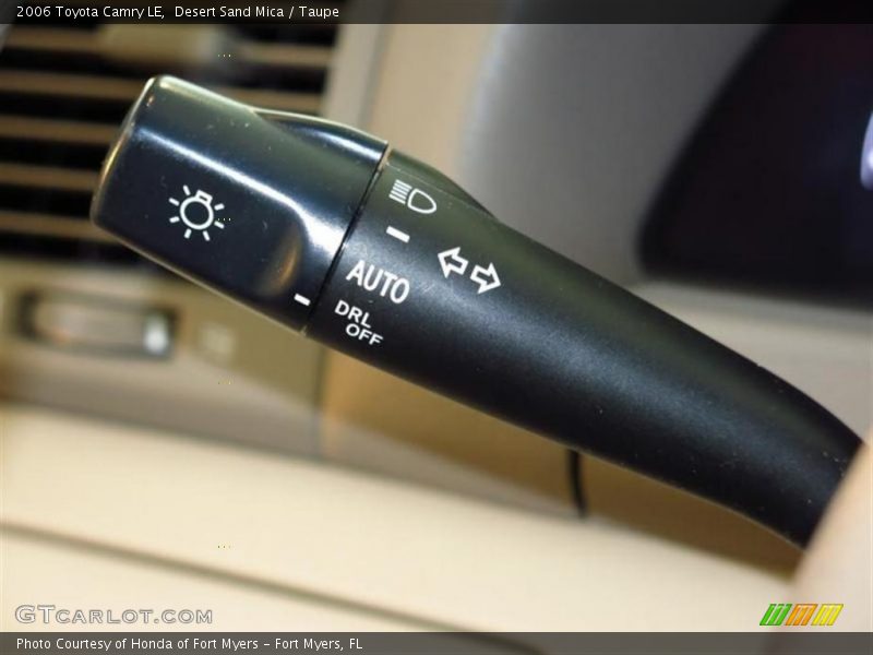 Desert Sand Mica / Taupe 2006 Toyota Camry LE