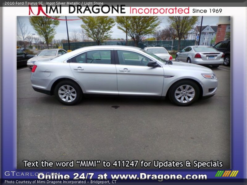 Ingot Silver Metallic / Light Stone 2010 Ford Taurus SE