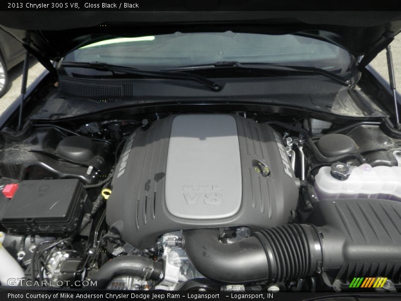 Gloss Black / Black 2013 Chrysler 300 S V8