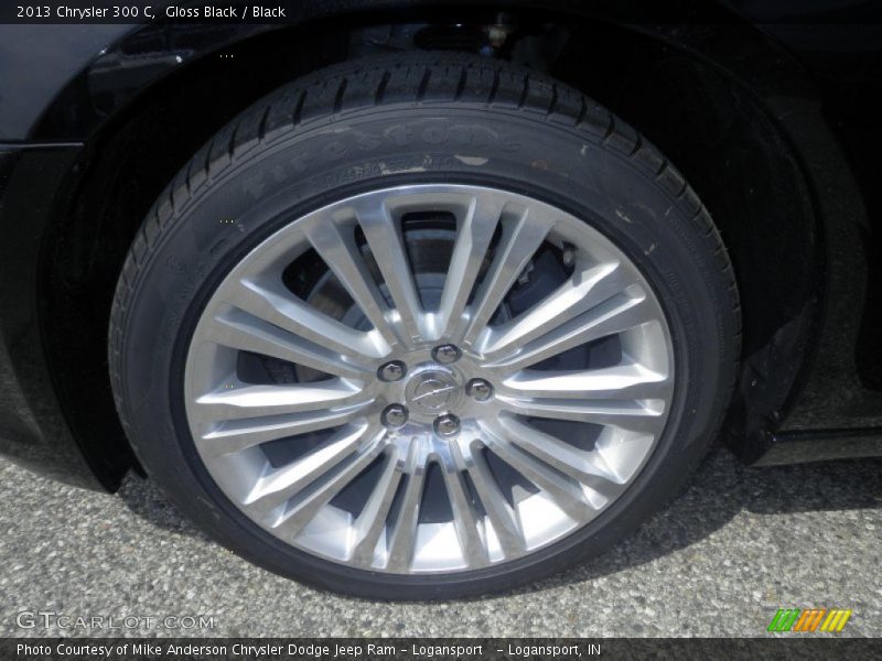 Gloss Black / Black 2013 Chrysler 300 C