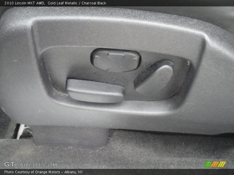 Gold Leaf Metallic / Charcoal Black 2010 Lincoln MKT AWD