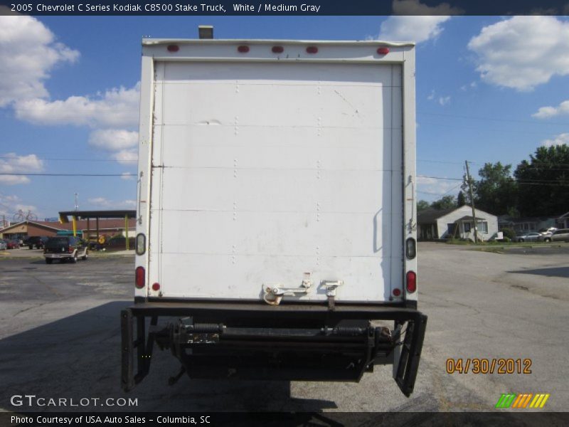 White / Medium Gray 2005 Chevrolet C Series Kodiak C8500 Stake Truck