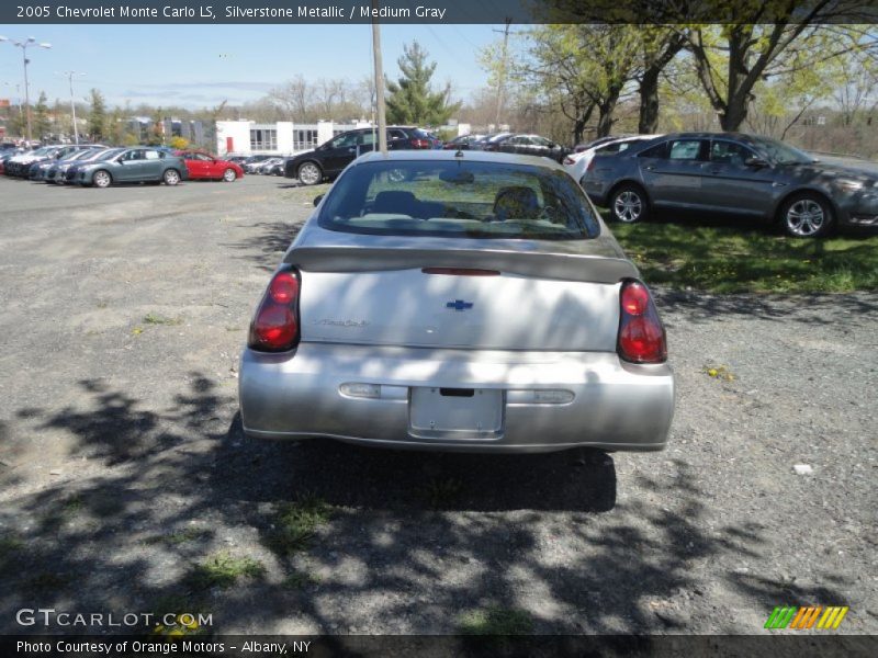 Silverstone Metallic / Medium Gray 2005 Chevrolet Monte Carlo LS