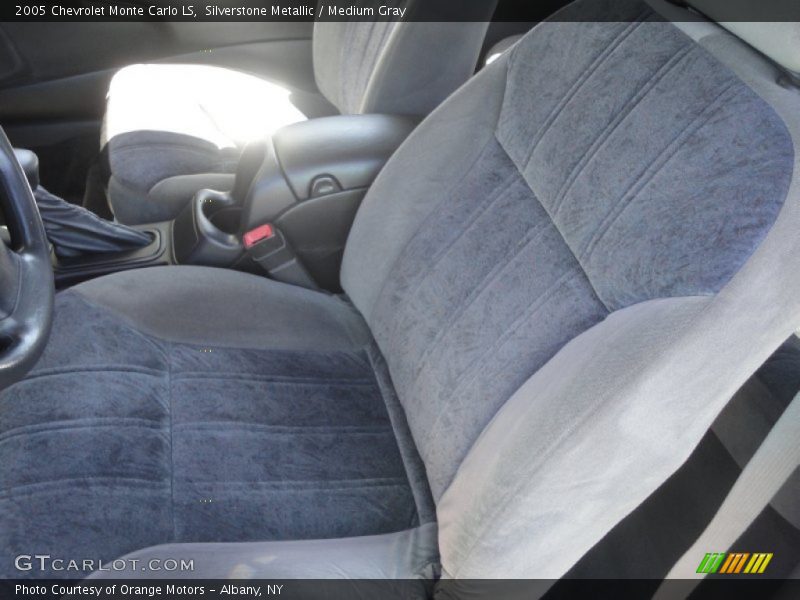 Silverstone Metallic / Medium Gray 2005 Chevrolet Monte Carlo LS