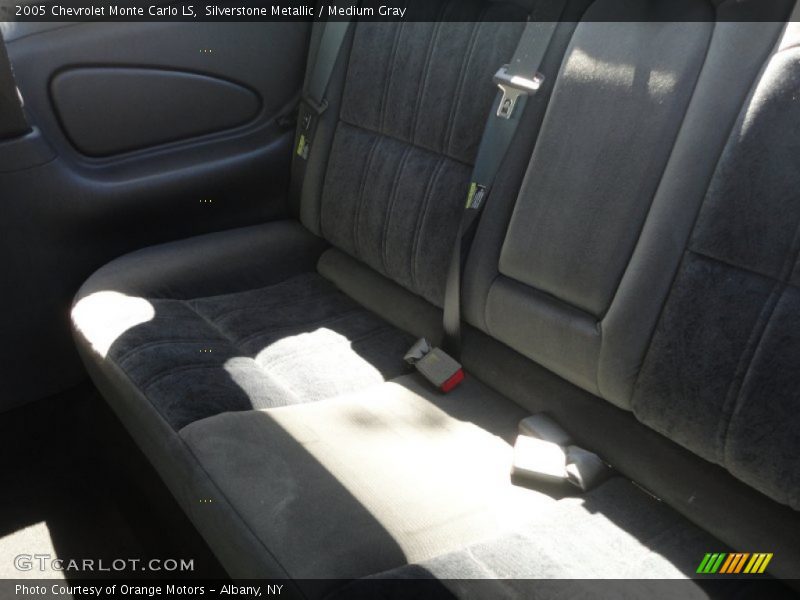 Silverstone Metallic / Medium Gray 2005 Chevrolet Monte Carlo LS