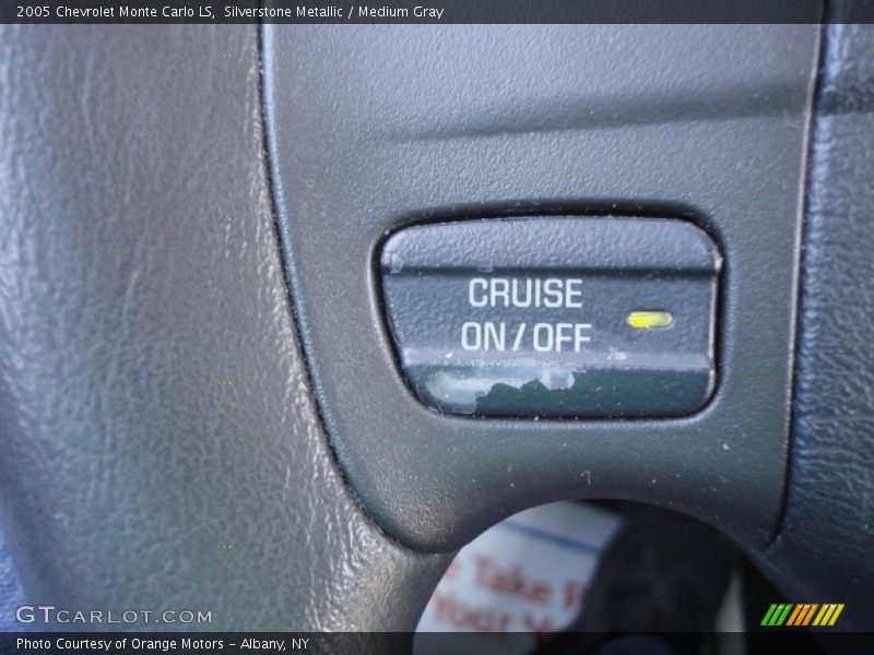 Silverstone Metallic / Medium Gray 2005 Chevrolet Monte Carlo LS