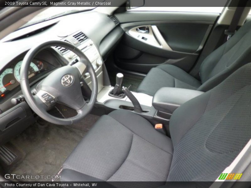 Magnetic Gray Metallic / Charcoal 2009 Toyota Camry SE