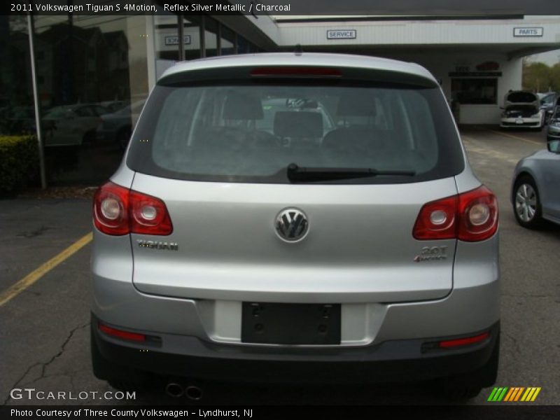 Reflex Silver Metallic / Charcoal 2011 Volkswagen Tiguan S 4Motion