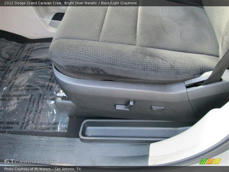 Bright Silver Metallic / Black/Light Graystone 2012 Dodge Grand Caravan Crew