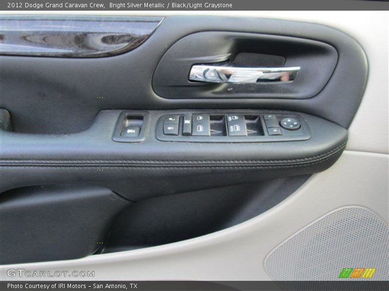 Bright Silver Metallic / Black/Light Graystone 2012 Dodge Grand Caravan Crew