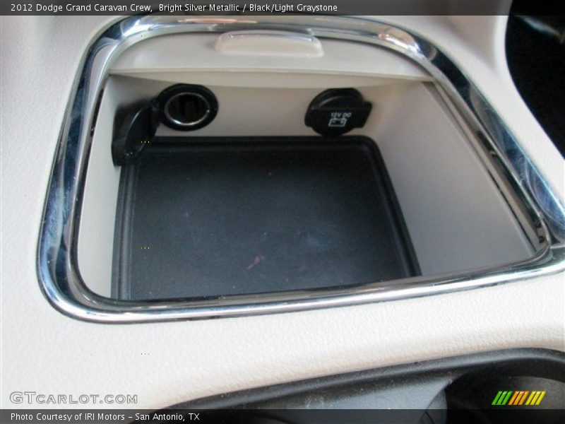 Bright Silver Metallic / Black/Light Graystone 2012 Dodge Grand Caravan Crew