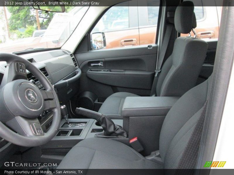 Bright White / Dark Slate Gray 2012 Jeep Liberty Sport