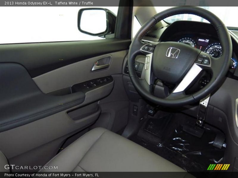 Taffeta White / Truffle 2013 Honda Odyssey EX-L