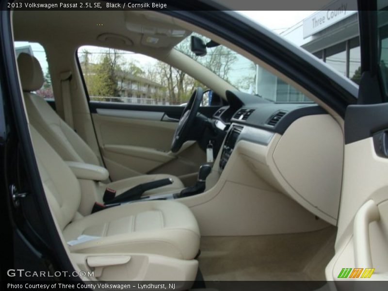 Black / Cornsilk Beige 2013 Volkswagen Passat 2.5L SE