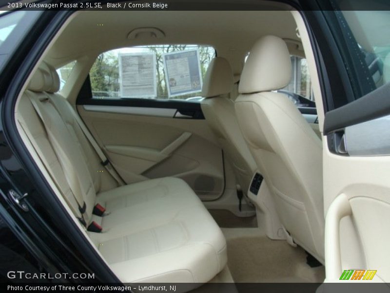 Black / Cornsilk Beige 2013 Volkswagen Passat 2.5L SE