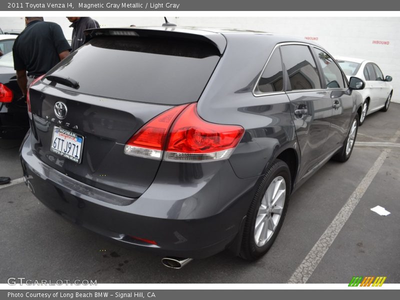 Magnetic Gray Metallic / Light Gray 2011 Toyota Venza I4