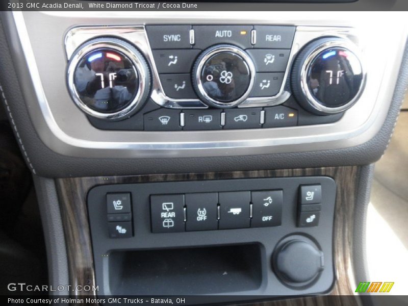 White Diamond Tricoat / Cocoa Dune 2013 GMC Acadia Denali