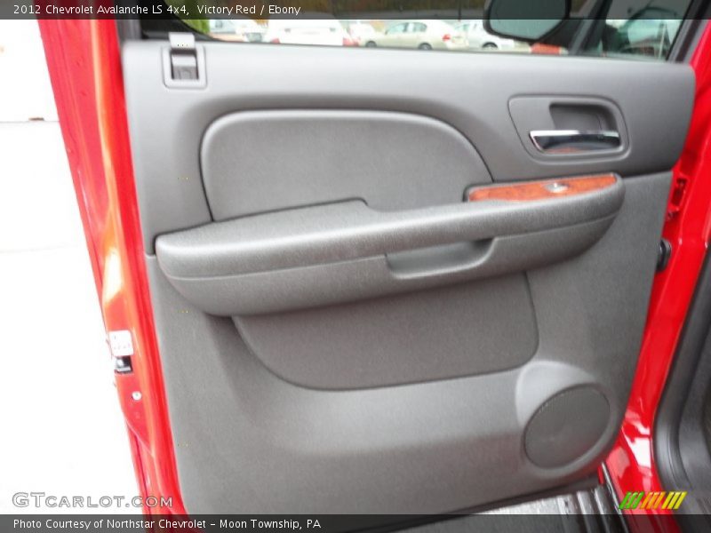 Victory Red / Ebony 2012 Chevrolet Avalanche LS 4x4