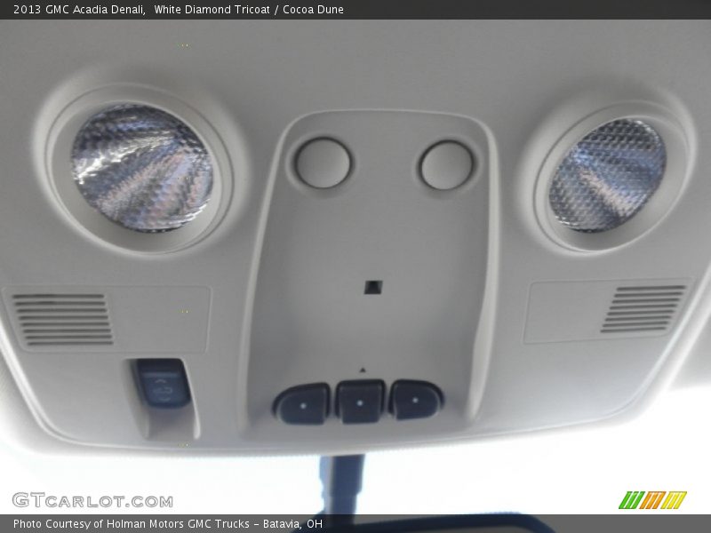 White Diamond Tricoat / Cocoa Dune 2013 GMC Acadia Denali
