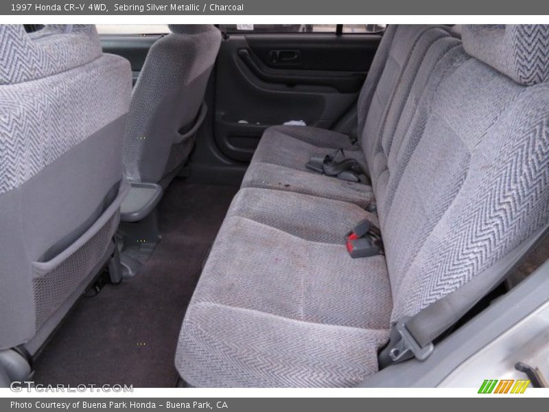 Sebring Silver Metallic / Charcoal 1997 Honda CR-V 4WD