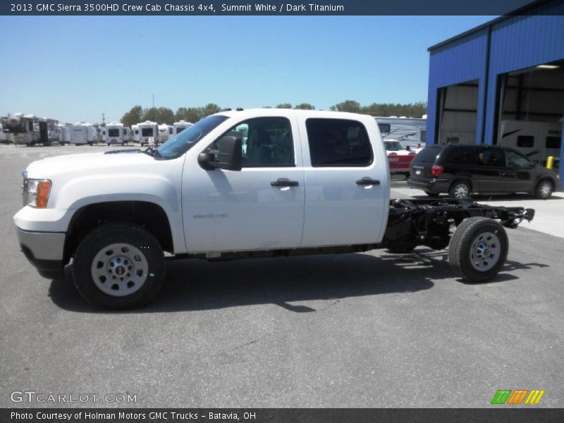 Summit White / Dark Titanium 2013 GMC Sierra 3500HD Crew Cab Chassis 4x4