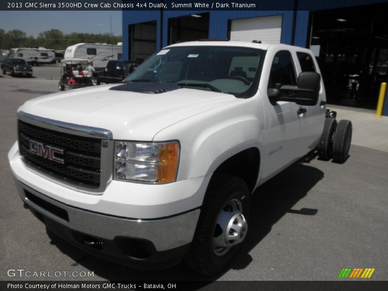 Summit White / Dark Titanium 2013 GMC Sierra 3500HD Crew Cab Chassis 4x4 Dually