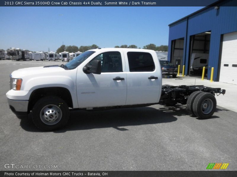 Summit White / Dark Titanium 2013 GMC Sierra 3500HD Crew Cab Chassis 4x4 Dually