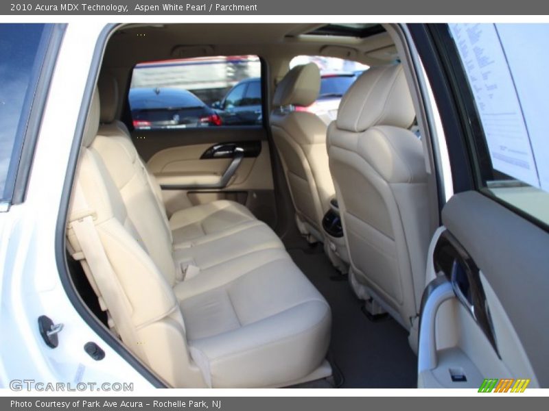 Aspen White Pearl / Parchment 2010 Acura MDX Technology
