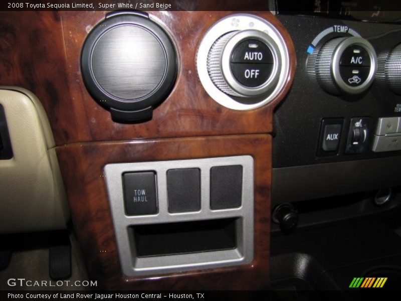 Super White / Sand Beige 2008 Toyota Sequoia Limited