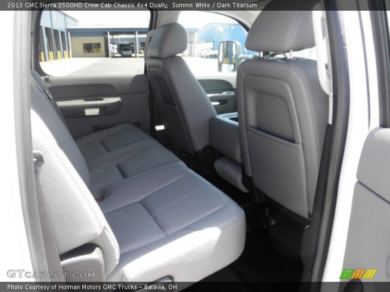 Summit White / Dark Titanium 2013 GMC Sierra 3500HD Crew Cab Chassis 4x4 Dually