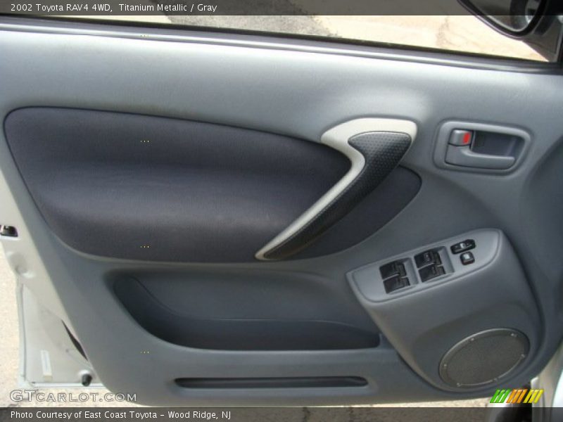 Titanium Metallic / Gray 2002 Toyota RAV4 4WD