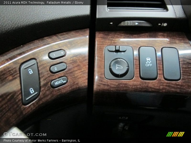 Palladium Metallic / Ebony 2011 Acura MDX Technology