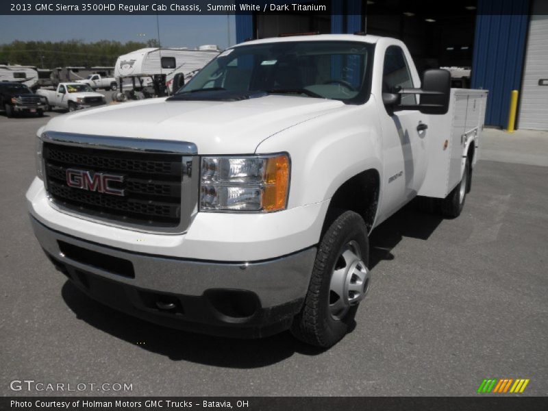 Summit White / Dark Titanium 2013 GMC Sierra 3500HD Regular Cab Chassis
