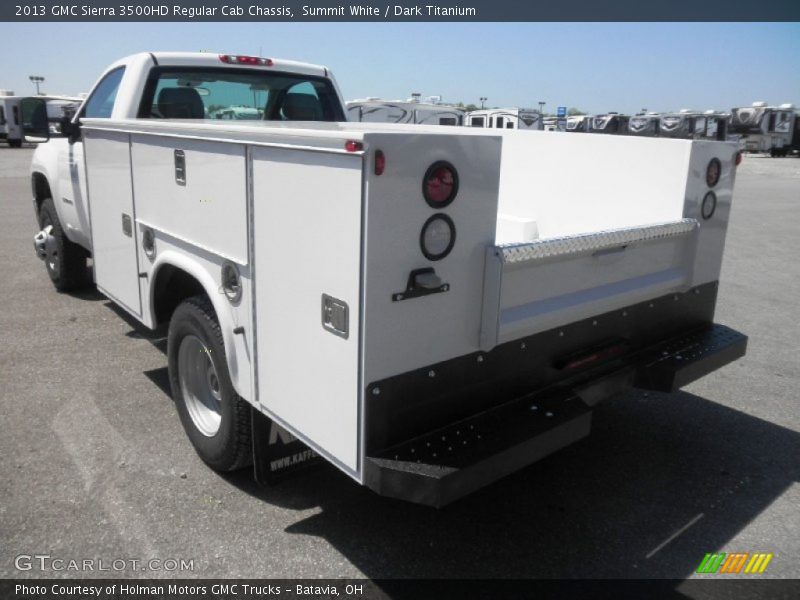 Summit White / Dark Titanium 2013 GMC Sierra 3500HD Regular Cab Chassis